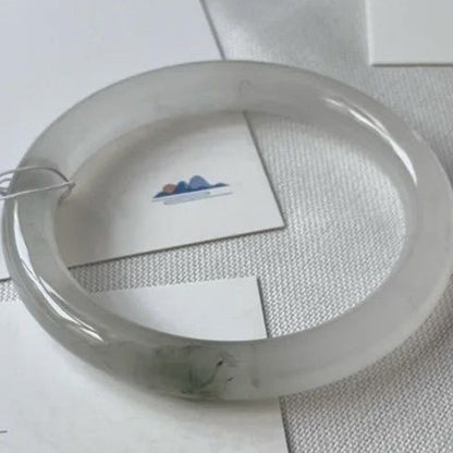 🌸 Not just an accessory, but a gentle sense of ritual!🌸 Traditional Glass Bangle Bracelet