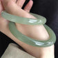 🌸 Not just an accessory, but a gentle sense of ritual!🌸 Traditional Glass Bangle Bracelet